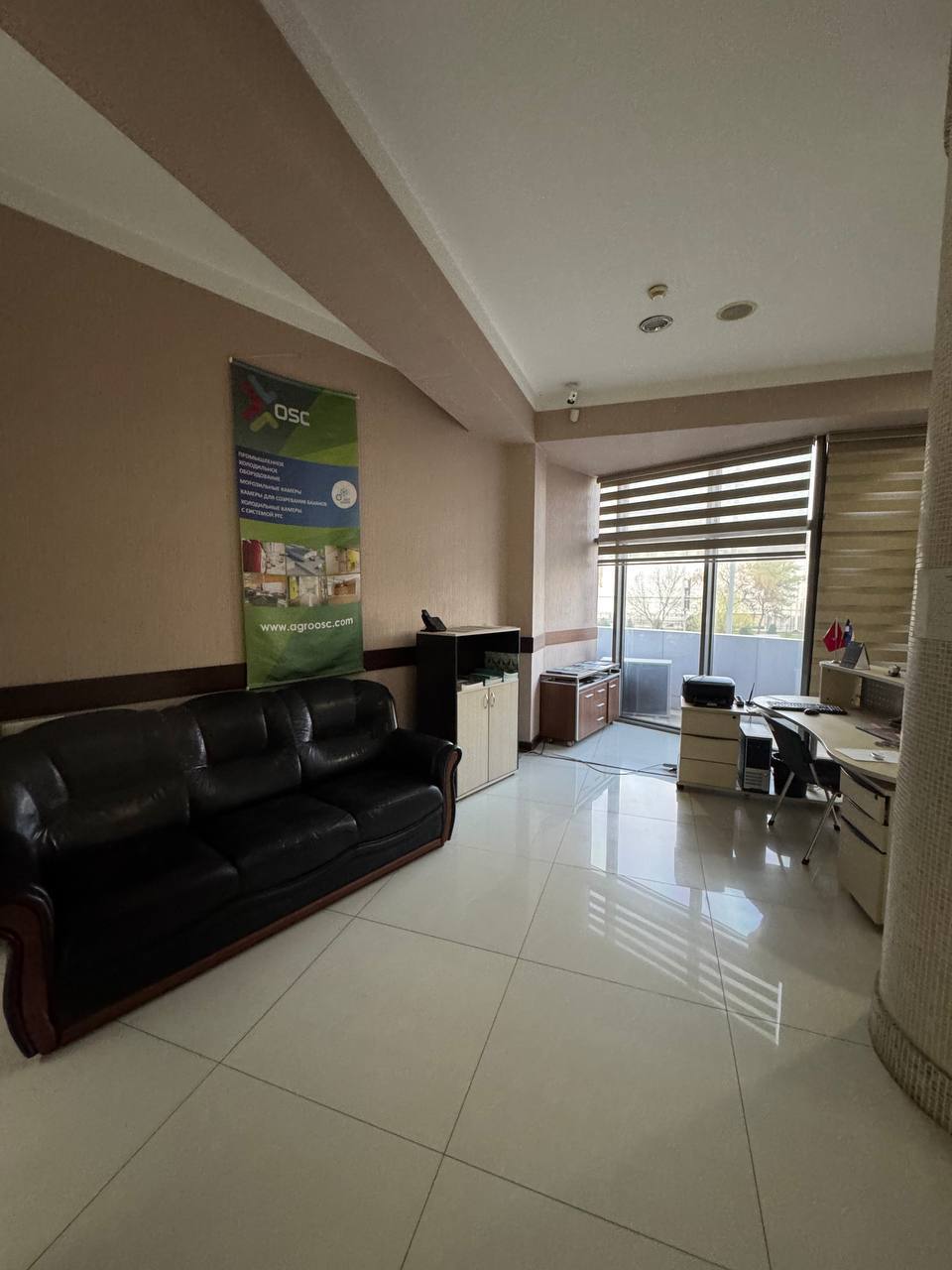 Аренда коммерческого помещения в mirabad районе, 2 200 м² — Нукус, фотография 8