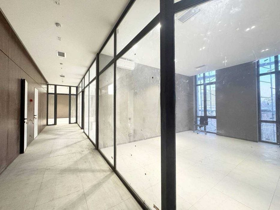Продажа коммерческого помещения в yunusabad районе, 1 050 м² — Бадамзар, фотография 4