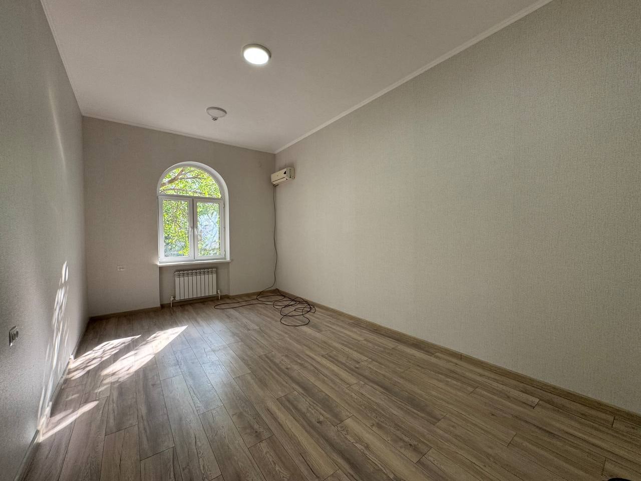 Аренда коммерческого помещения в Мирабадском районе, 200 м² — Глинка, 8 роддом, фотография 5
