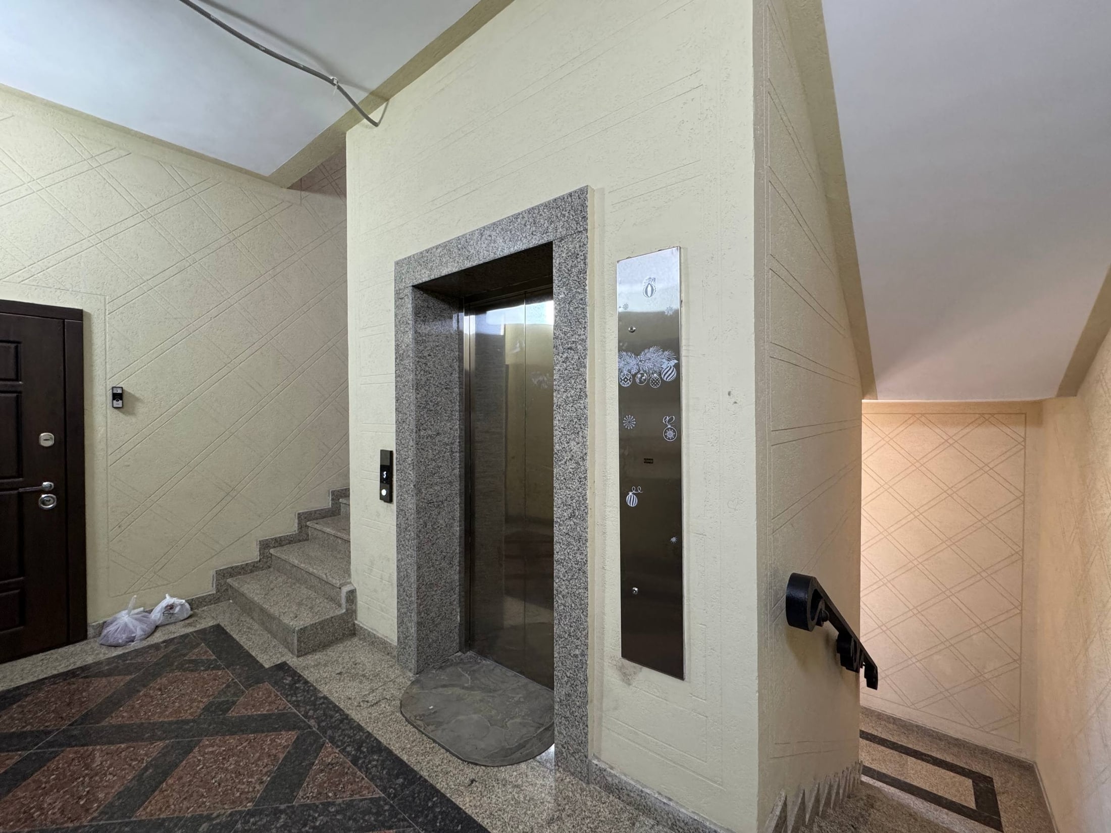 Продажа 2-комнатной квартиры в Юнусабадском районе, 80 м² — Алайский рынок, ЖК Poytaxt Gavhari, фотография 8