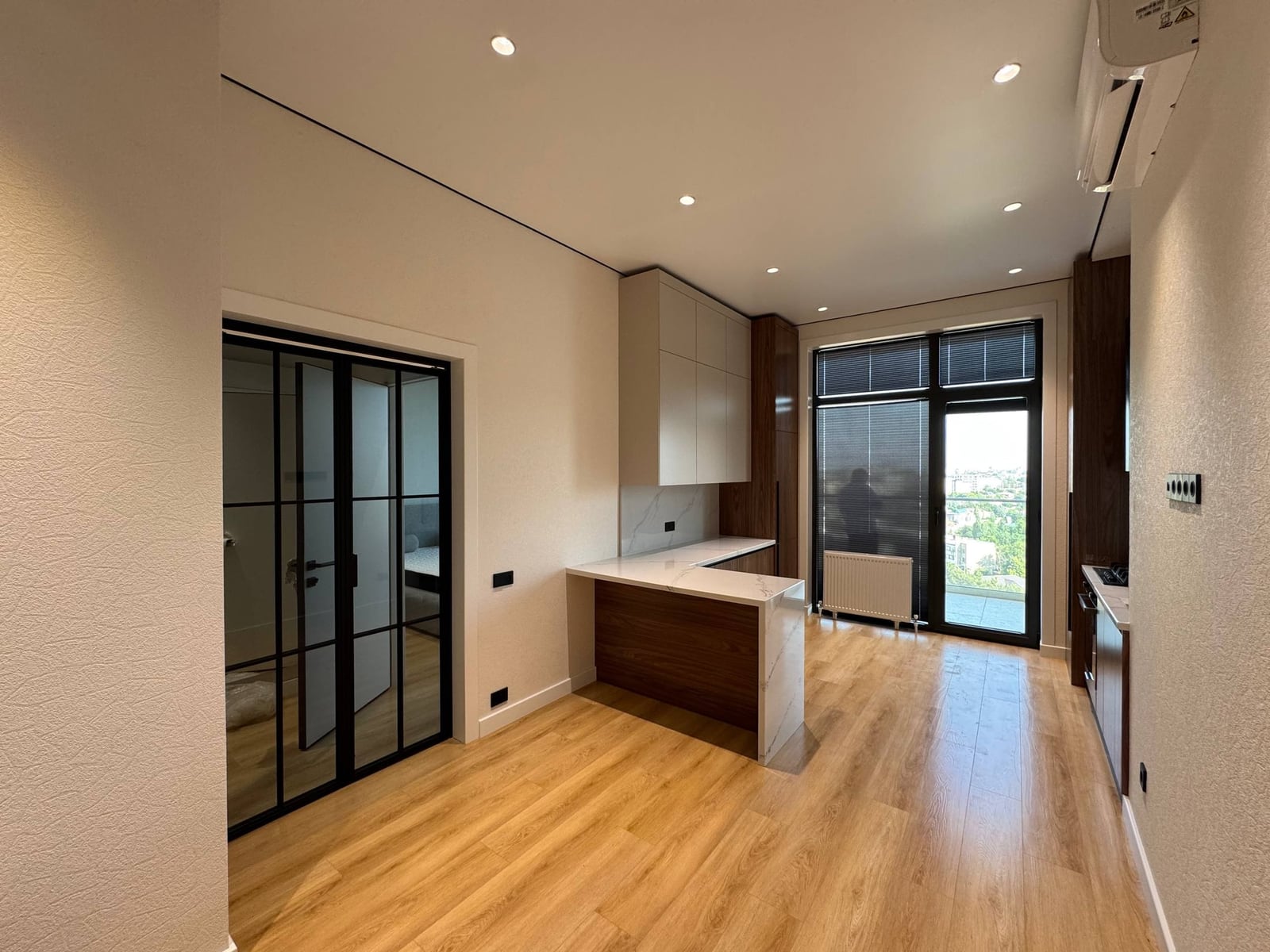 Продажа 2-комнатной квартиры в Мирзо-Улугбекском районе, 44 м² — Новомосковская, Лакокраска, ЖК O’z Mahal, фотография 3