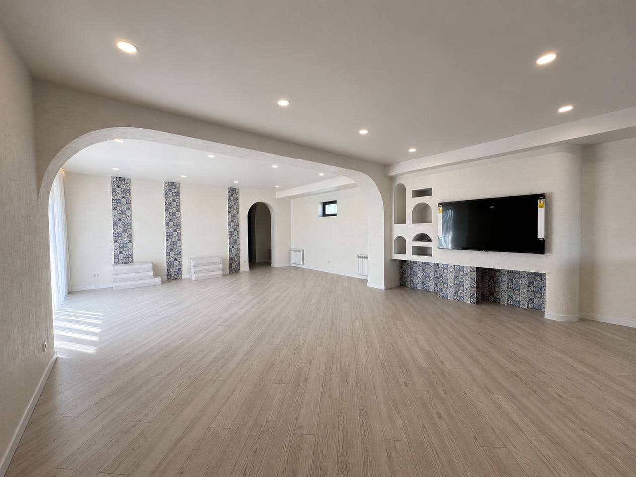 Продажа коттеджа в oblast-bostanlyk районе, 580 м² — Чирчикская плотина, пос. Цветмет, фотография 5