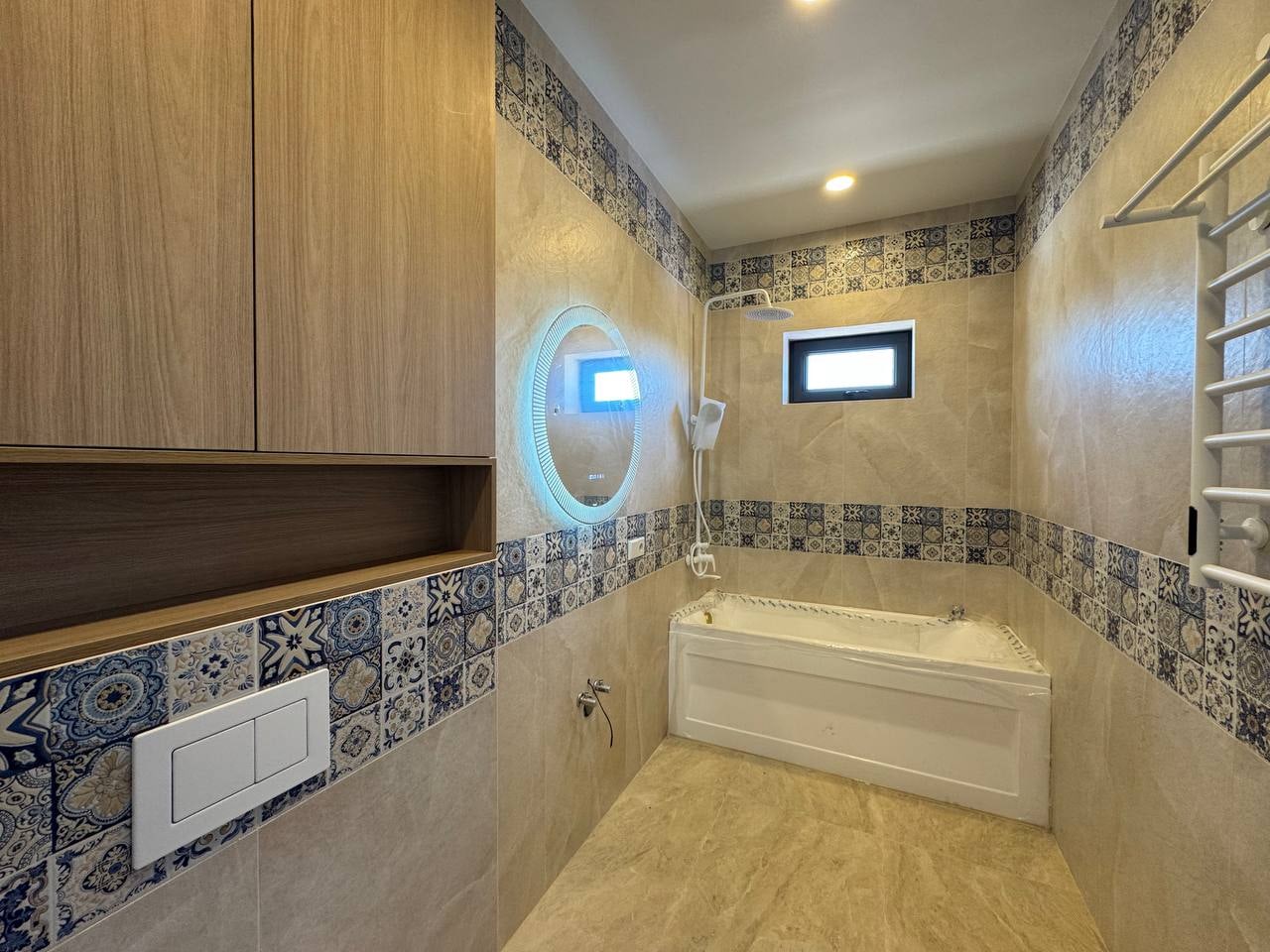 Продажа коттеджа в oblast-bostanlyk районе, 580 м² — Чирчикская плотина, пос. Цветмет, фотография 8
