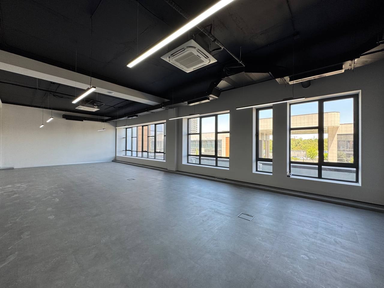 Аренда коммерческого помещения в Яшнабадском районе, 1 057 м² — IT Park Tashkent, фотография 4