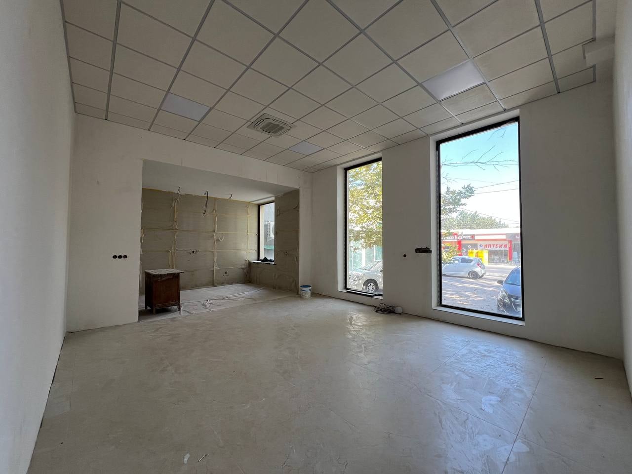 Аренда коммерческого помещения в Мирзо-Улугбекском районе, 605 м² — Луначарский, фотография 4